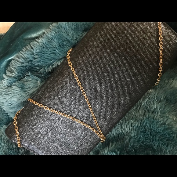 Oversized clutch with chain - Picture 4 of 5